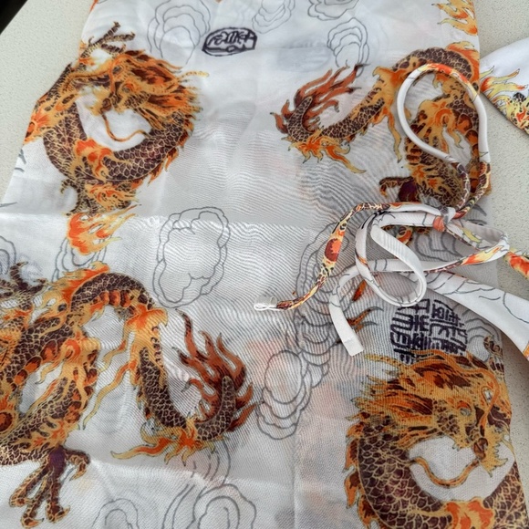 3 Piece Tie-Up Halter Triangle Bikini Set with Skirt Dragon Design in White - Picture 8 of 8